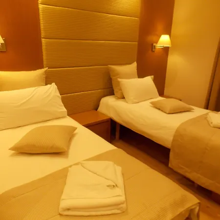 Queen Hotel