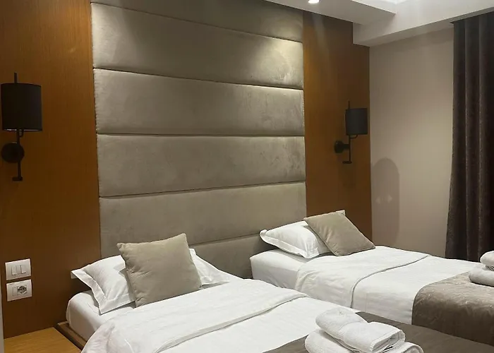 Queen Selitë e Vogël