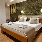 Hotel Queen Selita e Vogel