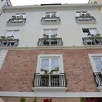 Hotel Queen Hotel