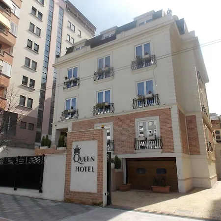 Hotel Queen Selitë e Vogël