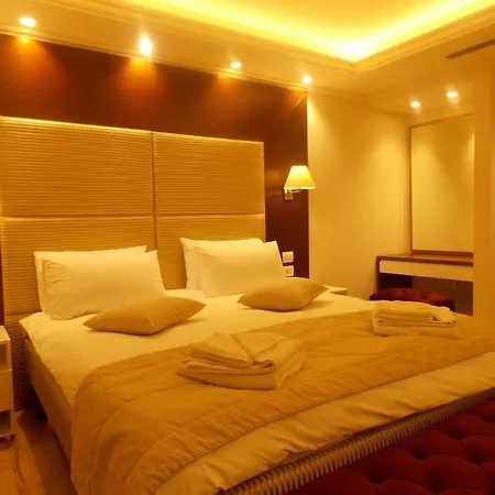 Hotel Queen