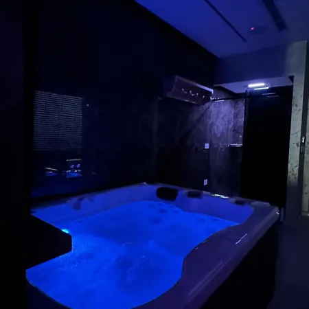 Hotel Queen 4*